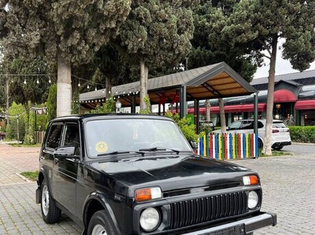 LADA (VAZ) Niva
