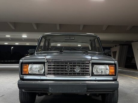LADA (VAZ) 2107