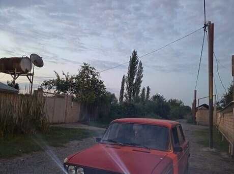 LADA (VAZ) 2106