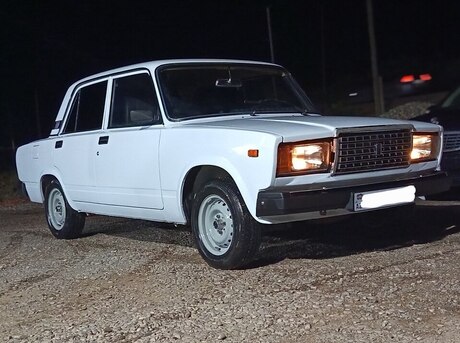 LADA (VAZ) 2107