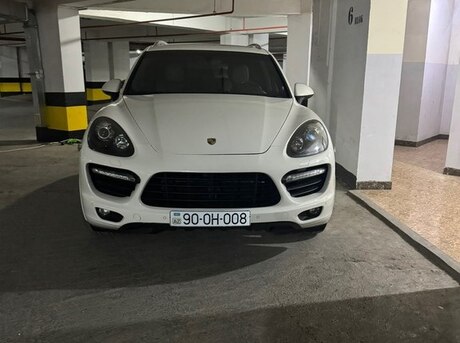 Porsche Cayenne GTS