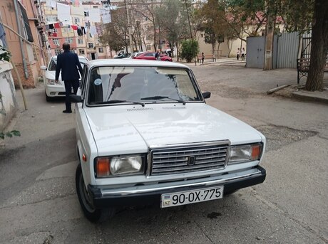 LADA (VAZ) 2107