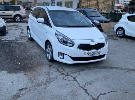 Kia Carens
