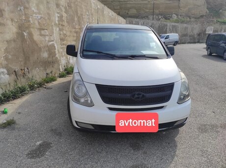 Hyundai H-1