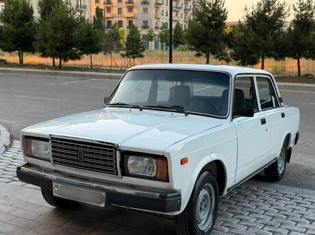 LADA (VAZ) 2107