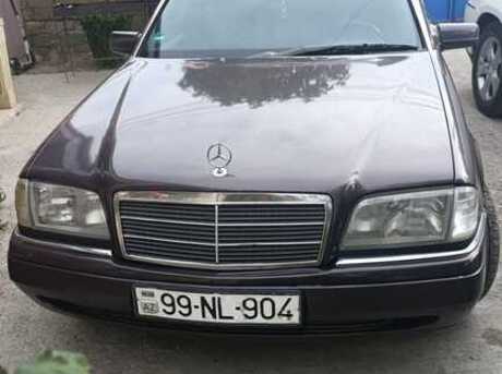 Mercedes C 180