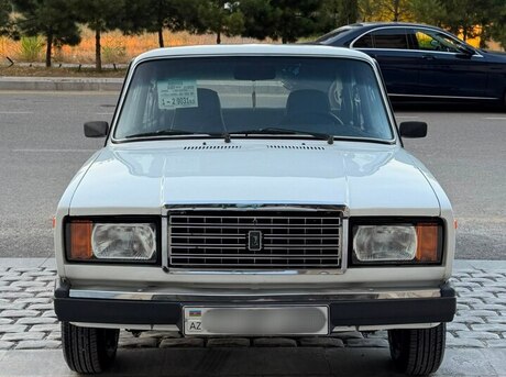 LADA (VAZ) 2107