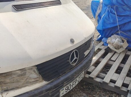 Mercedes 410 D