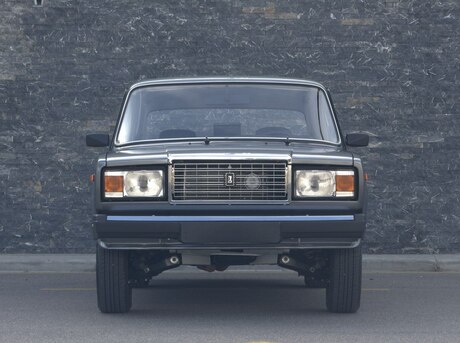 LADA (VAZ) 2107