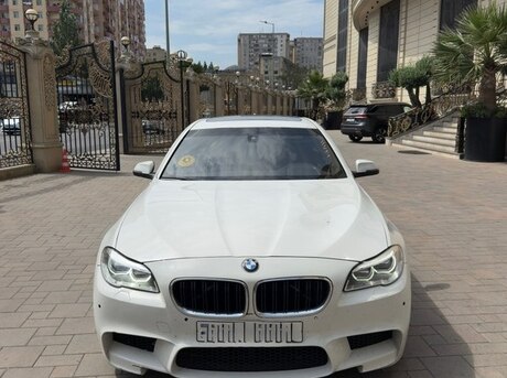 BMW 528
