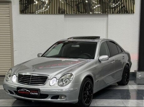 Mercedes E 320