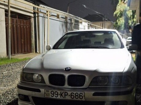 BMW 520
