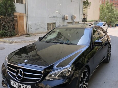 Mercedes E 220