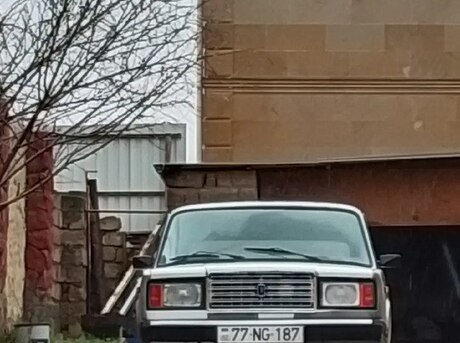 LADA (VAZ) 2107