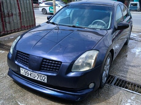 Nissan Maxima