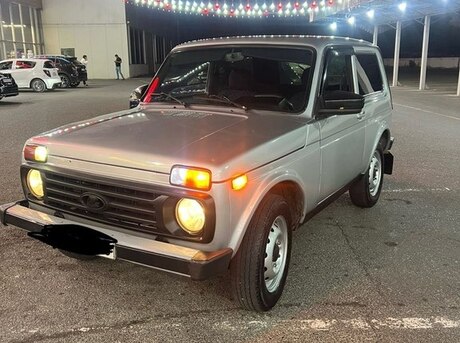 LADA (VAZ) Niva