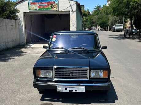 LADA (VAZ) 2107