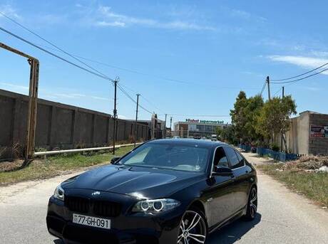 BMW 528