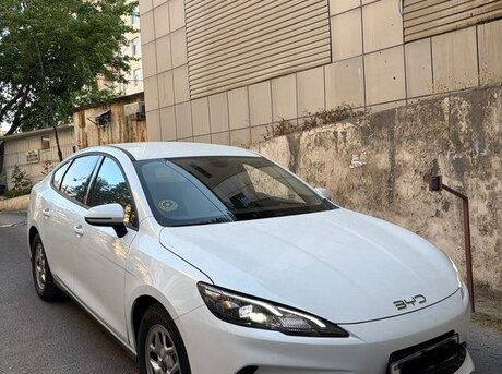BYD Seal 05