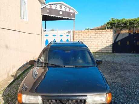 Nissan Sunny