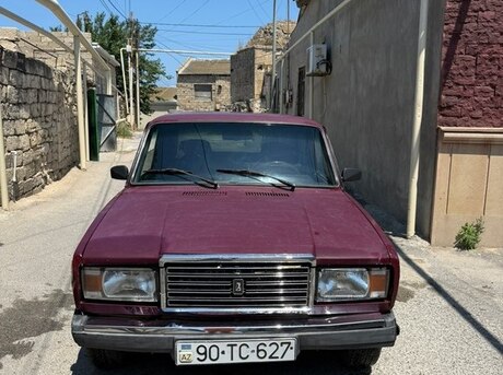 LADA (VAZ) 2107