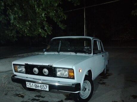 LADA (VAZ) 2107