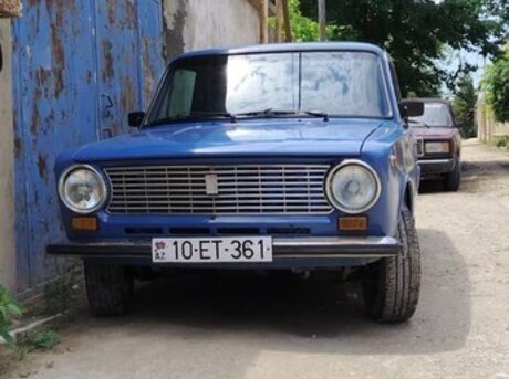 LADA (VAZ) 21011
