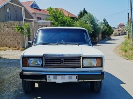 LADA (VAZ) 2107