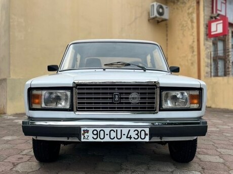 LADA (VAZ) 2107