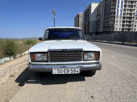 LADA (VAZ) 2107