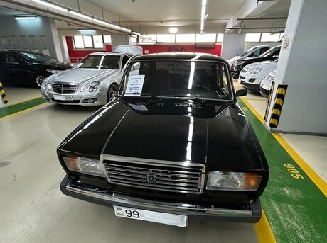 LADA (VAZ) 2107