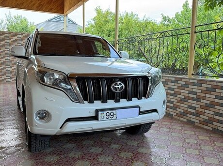 Toyota Land Cruiser Prado