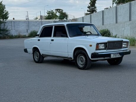 LADA (VAZ) 2107
