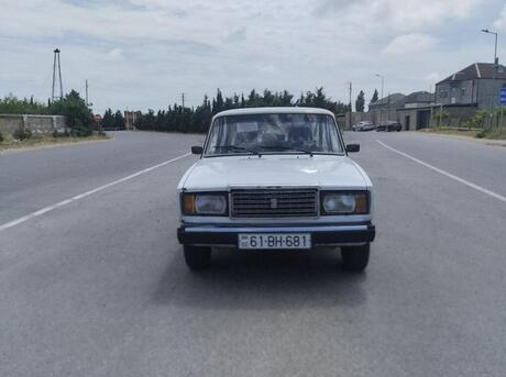 LADA (VAZ) 2107