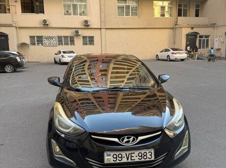 Hyundai Elantra