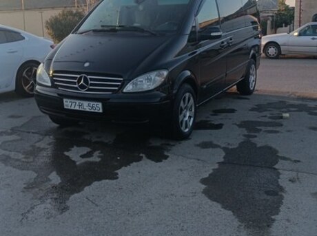 Mercedes Viano