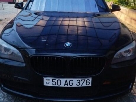 BMW 740