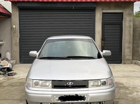 LADA (VAZ) 2112