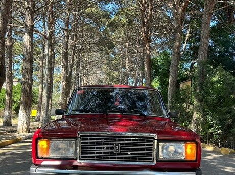 LADA (VAZ) 2107