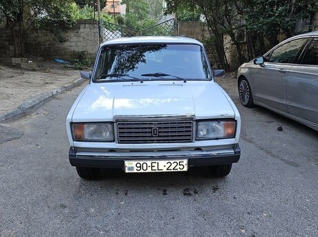 LADA (VAZ) 2104