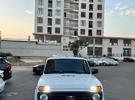 LADA (VAZ) Niva