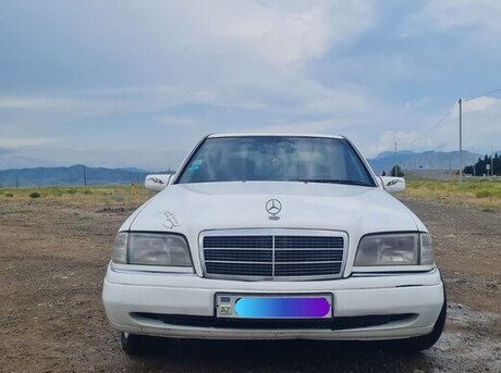 Mercedes C 220