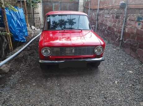 LADA (VAZ) 21011