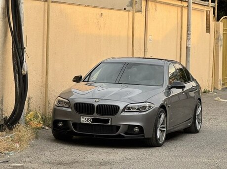 BMW 528