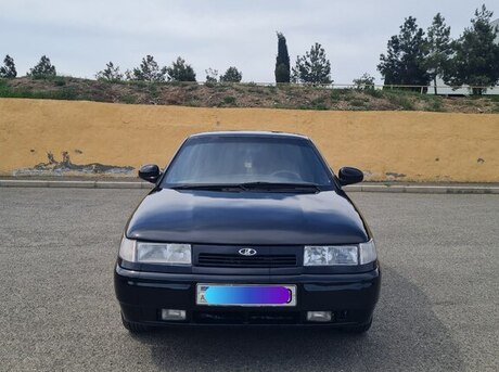 LADA (VAZ) 2112