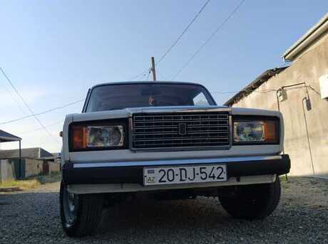 LADA (VAZ) 2107
