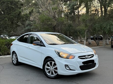 Hyundai Accent