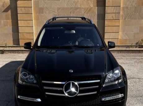 Mercedes GL 550 4MATIC
