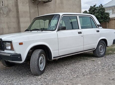 LADA (VAZ) 2107