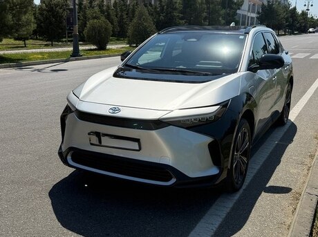 Toyota bZ4X